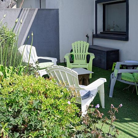 Tynola Apartment Ploudaniel Bagian luar foto