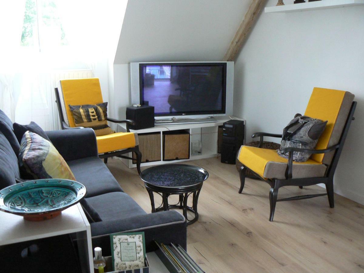 Tynola Apartment Ploudaniel Bagian luar foto
