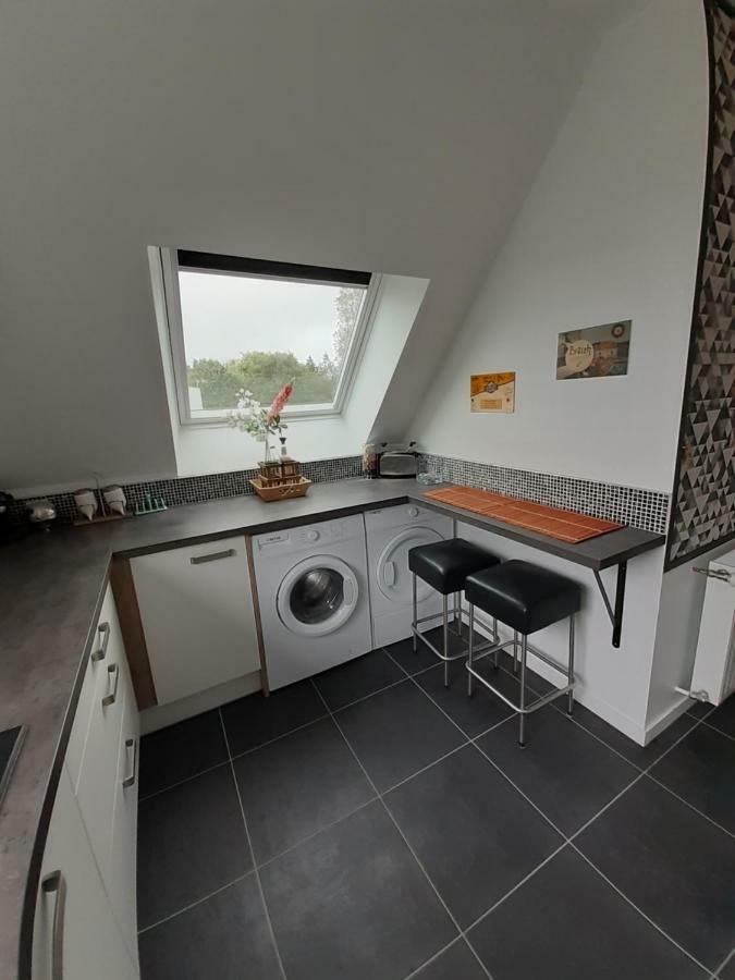 Tynola Apartment Ploudaniel Bagian luar foto